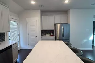 2041 Belvedere St, Garland, TX 75041 - Photo 9