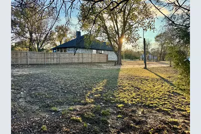 511 Beavers Drive, Southmayd, TX 75092 - Photo 13