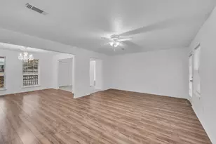 4818 Blue Water Cir, Granbury, TX 76049 - Photo 7