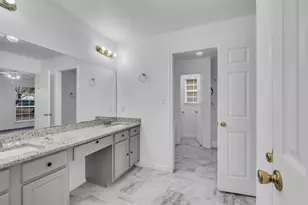 4818 Blue Water Cir, Granbury, TX 76049 - Photo 15