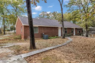 4818 Blue Water Cir, Granbury, TX 76049 - Photo 23