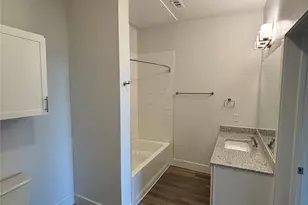 300 N McDonald St, McKinney, TX 75069 - Photo 9