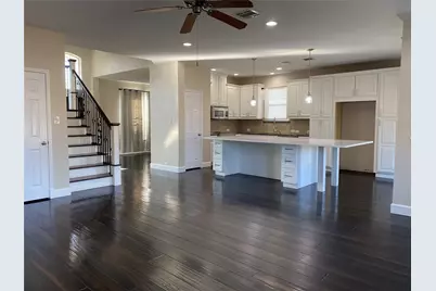 2920 Pinehurst, Grand Prairie, TX 75104 - Photo 5