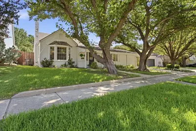 4520 Birchman Avenue, Fort Worth, TX 76107 - Photo 1