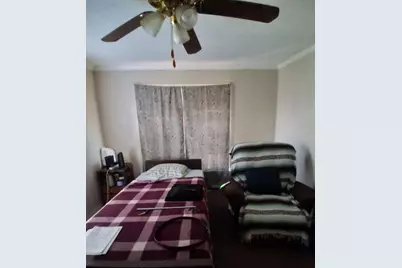 1015 E Morphy Street, Fort Worth, TX 76104 - Photo 15