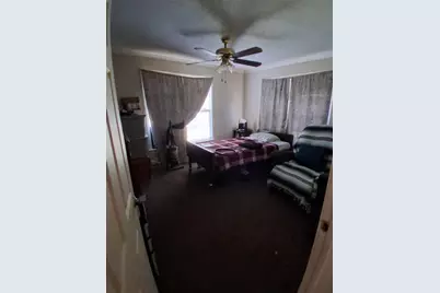 1015 E Morphy Street, Fort Worth, TX 76104 - Photo 5