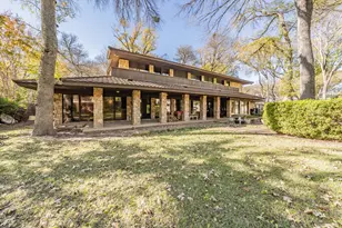 4829 Overton Woods Dr, Fort Worth, TX 76109 - Photo 3