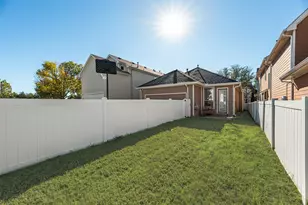 1829 Forsythe Dr, Savannah, TX 76227 - Photo 15