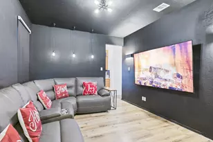 821 Woodridge Dr, DeSoto, TX 75115 - Photo 3