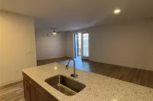 300 N McDonald St, McKinney, TX 75069 - Photo 5