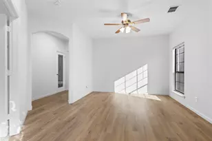 6136 Lochmoor Dr, Fort Worth, TX 76179 - Photo 5