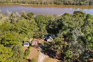 494 N Lake Dr, Gladewater, TX 75647 - Photo 3