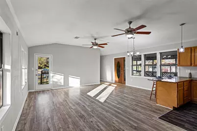 5528 Lake View Drive, Granbury, TX 76048 - Photo 21