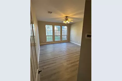 8404 Laughing Waters Trail, McKinney, TX 75070 - Photo 9