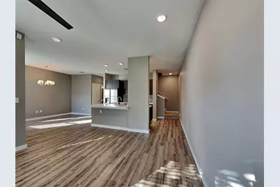 1553 Fiji Street, Dallas, TX 75203 - Photo 3