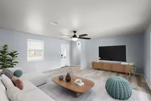 202 Blocker St, Bridgeport, TX 76426 - Photo 5