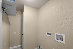 202 Blocker St, Bridgeport, TX 76426 - Photo 23