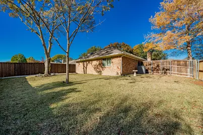 2208 Vickers Drive, Plano, TX 75075 - Photo 5