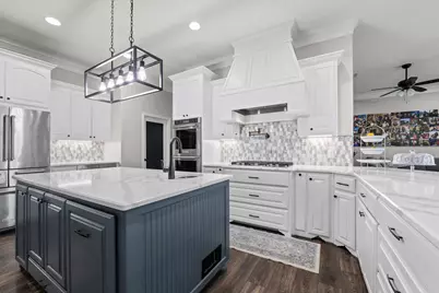 500 Hunters Meadow Drive, Lorena, TX 76655 - Photo 9