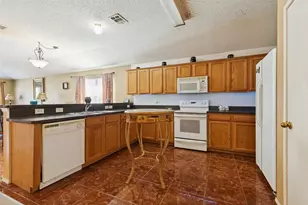 640 Canyon Pl, DeSoto, TX 75115 - Photo 7