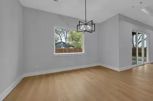 302 W Coral Way, Grand Prairie, TX 75051 - Photo 15