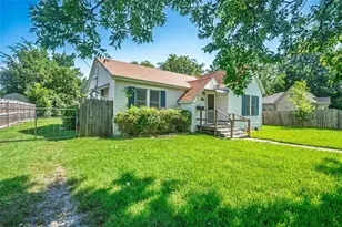 207 California Street E, Sulphur Springs, TX 75482 - Photo 1