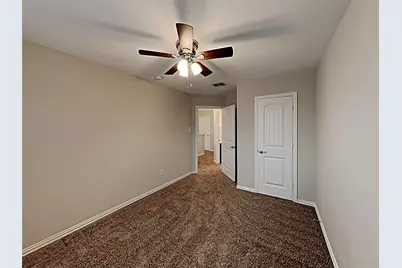 10512 Wild Oak Drive, Fort Worth, TX 76140 - Photo 11