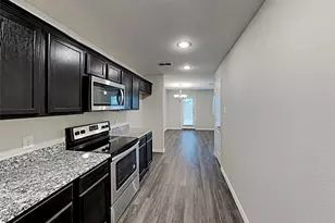 10512 Wild Oak Dr, Fort Worth, TX 76140 - Photo 5