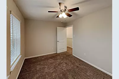 10512 Wild Oak Drive, Fort Worth, TX 76140 - Photo 7