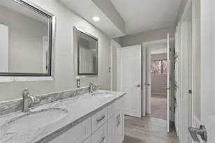 4 Hickory Hills Blvd, Hickory Creek, TX 75065 - Photo 17