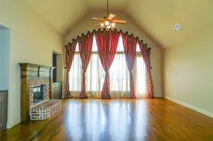 2286 Magic Mantle Dr, Lewisville, TX 75056 - Photo 11