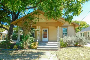 812 N Elm St, Denton, TX 76201 - Photo 1