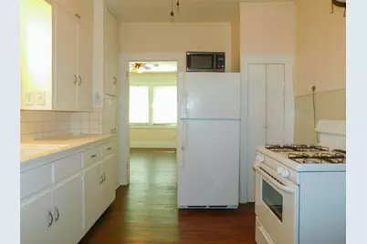 812 N Elm Street, Denton, TX 76201 - Photo 11