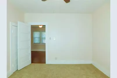 812 N Elm Street, Denton, TX 76201 - Photo 17