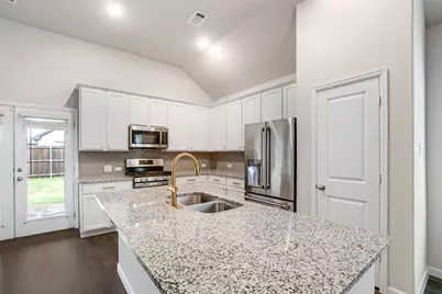 5608 Crestview Drive, Celina, TX 75009 - Photo 9