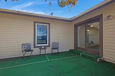 2821 N Bell Avenue, Denton, TX 76209 - Photo 21