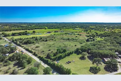 500 County Road 3597, Boyd, TX 76023 - Photo 7