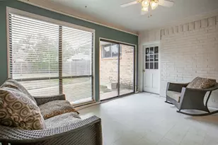 9320 Whitehurst Dr, Dallas, TX 75243 - Photo 15