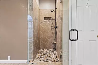 3813 Oak Leaf Lane, Bedford, TX 76021 - Photo 15