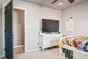 244 Point Cir, Pilot Point, TX 76258 - Photo 25