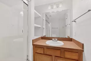 1801 W Spring Creek Pkwy, Plano, TX 75023 - Photo 33