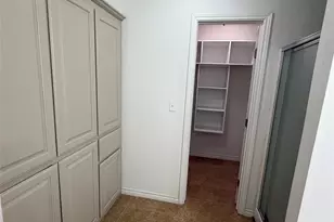 205 S Pkwy Dr, Alvarado, TX 76009 - Photo 21