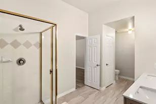 928 Wood Brook Dr, Grand Prairie, TX 75052 - Photo 33