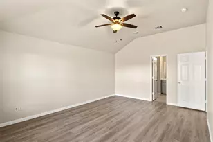 928 Wood Brook Dr, Grand Prairie, TX 75052 - Photo 27