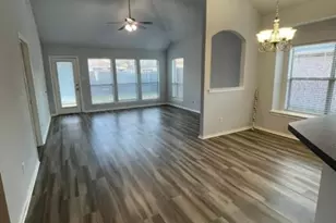 248 Flatwood Dr, Little Elm, TX 75068 - Photo 5