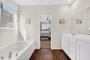 2209 Barx Dr, Little Elm, TX 75068 - Photo 11