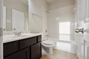 1916 Megan Creek Dr, Little Elm, TX 75068 - Photo 21