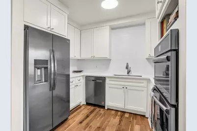 3701 Turtle Creek Boulevard #5H, Dallas, TX 75219 - Photo 3