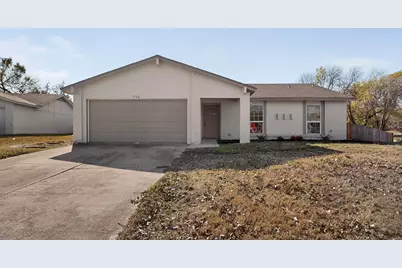 733 Woodcrest Drive, Grand Prairie, TX 75052 - Photo 1
