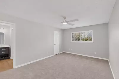 733 Woodcrest Drive, Grand Prairie, TX 75052 - Photo 17